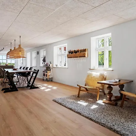 Amazing In With Wifi Holiday home